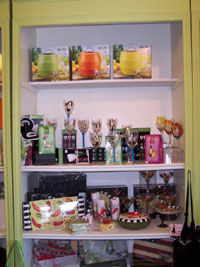 Olivia J's Pantry & Old Oak Candles
